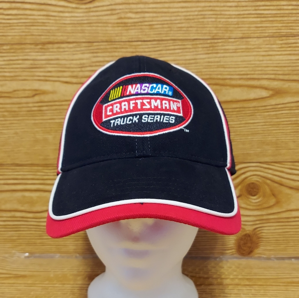 🆕️brand new without tags 2006 winner Nascar craftsman truck series velcro strap
